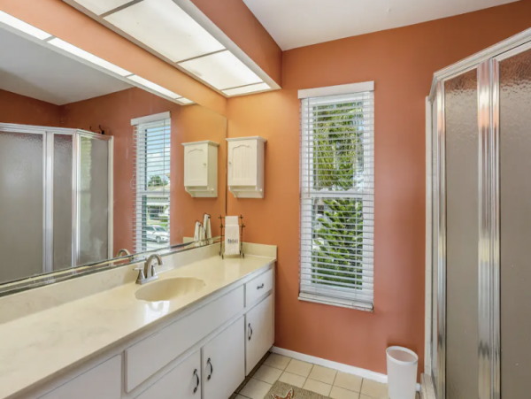 Canalfront Home with Pool, Hot Tub and Dock in Marco island
